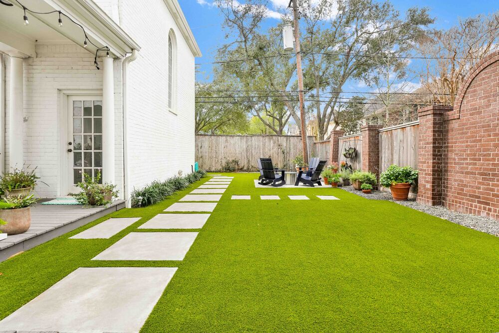 Orion-Turf-And-Landscape_Houston-Artificial-Grass_Auden-St-2031-Bolsover-St_5
