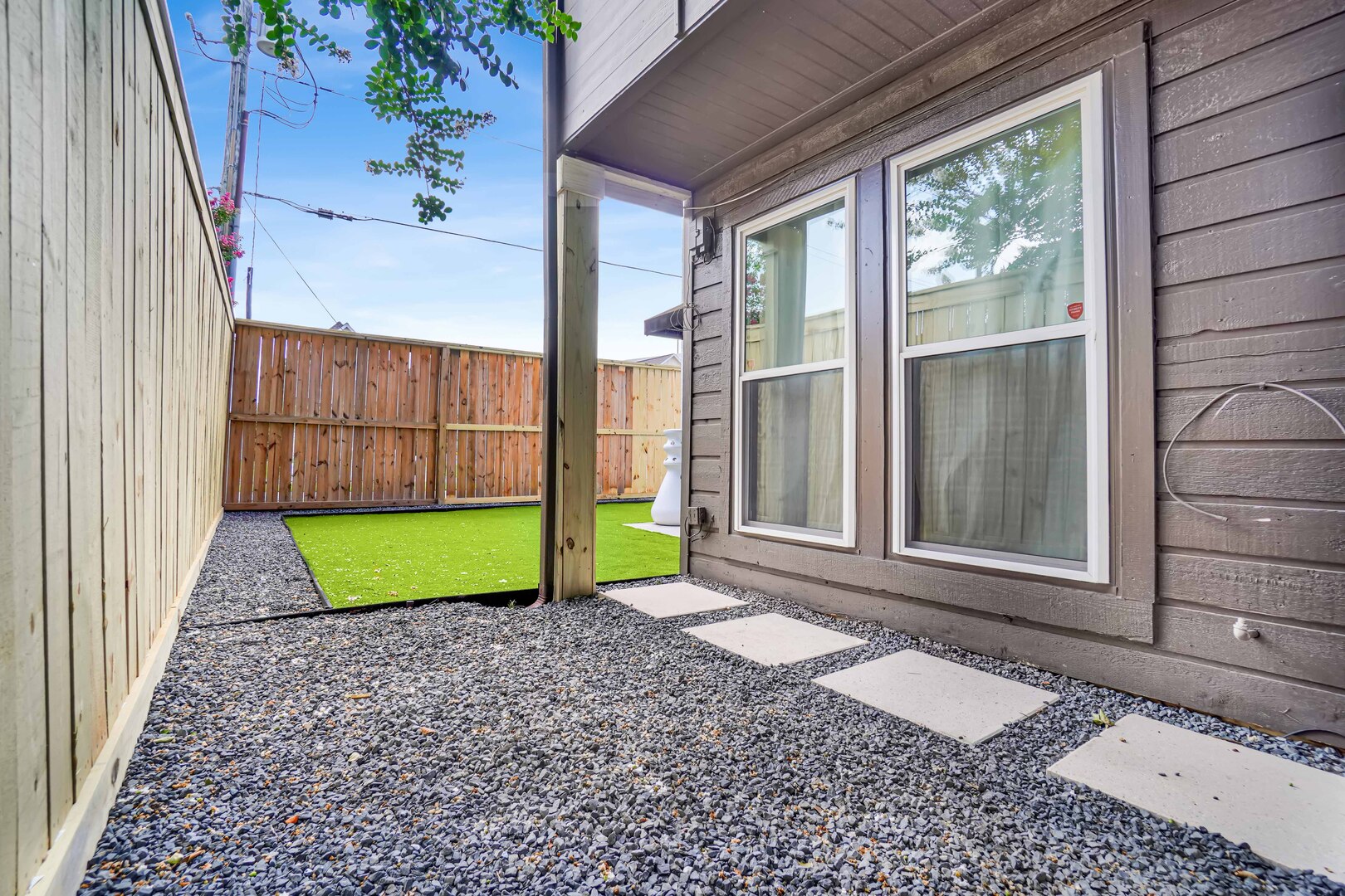 Orion-Turf-And-Landscape_Houston-Artificial-Grass_Houston-Landscape-121