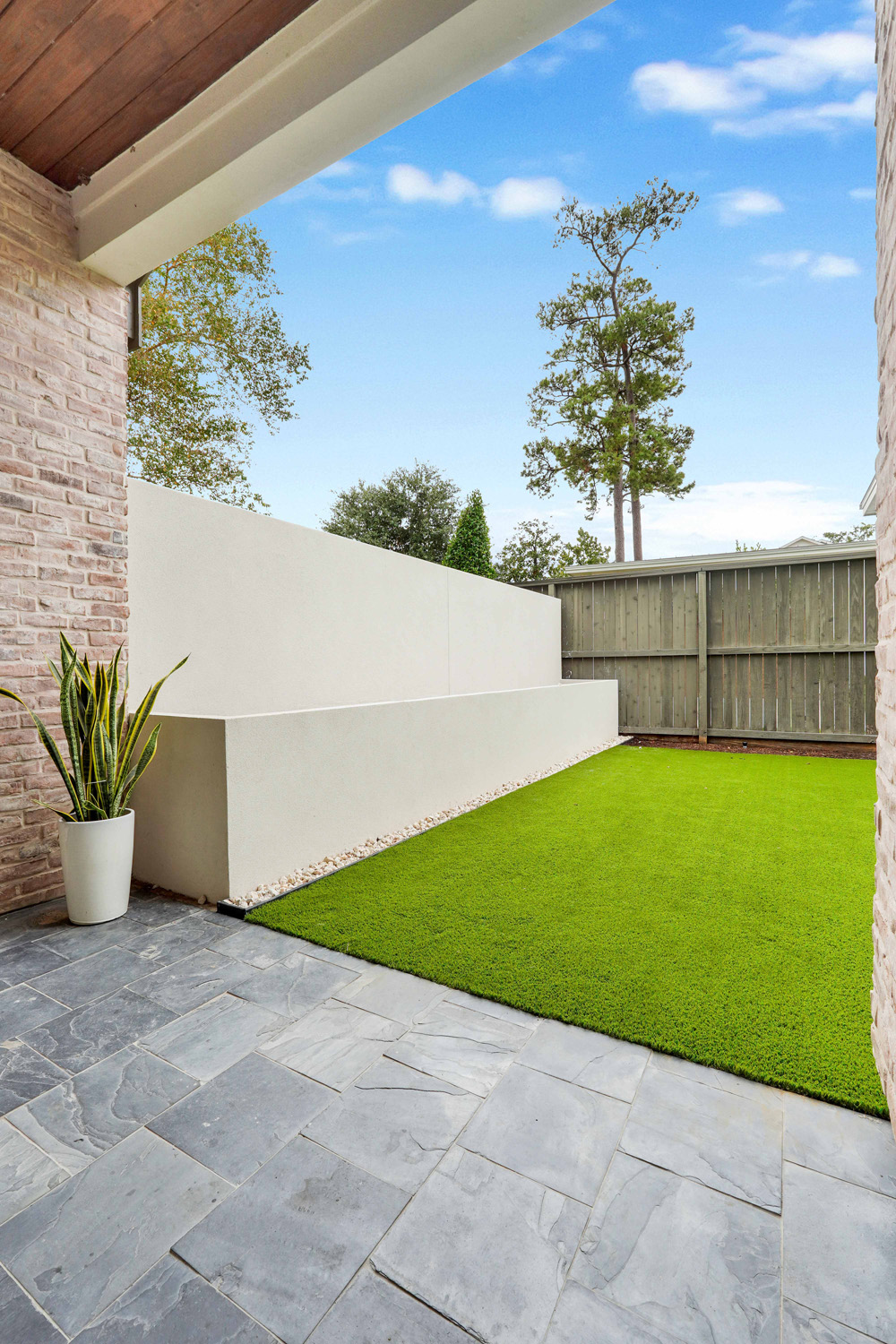 Orion-Turf-And-Landscape_Houston-Artificial-Grass_Houston-Landscape-161-min