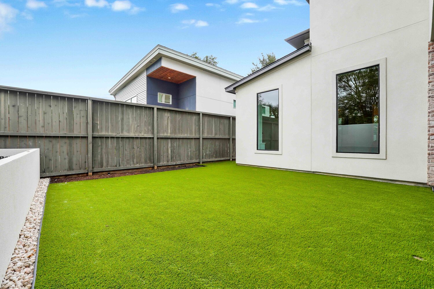 Orion-Turf-And-Landscape_Houston-Artificial-Grass_Houston-Landscape-167