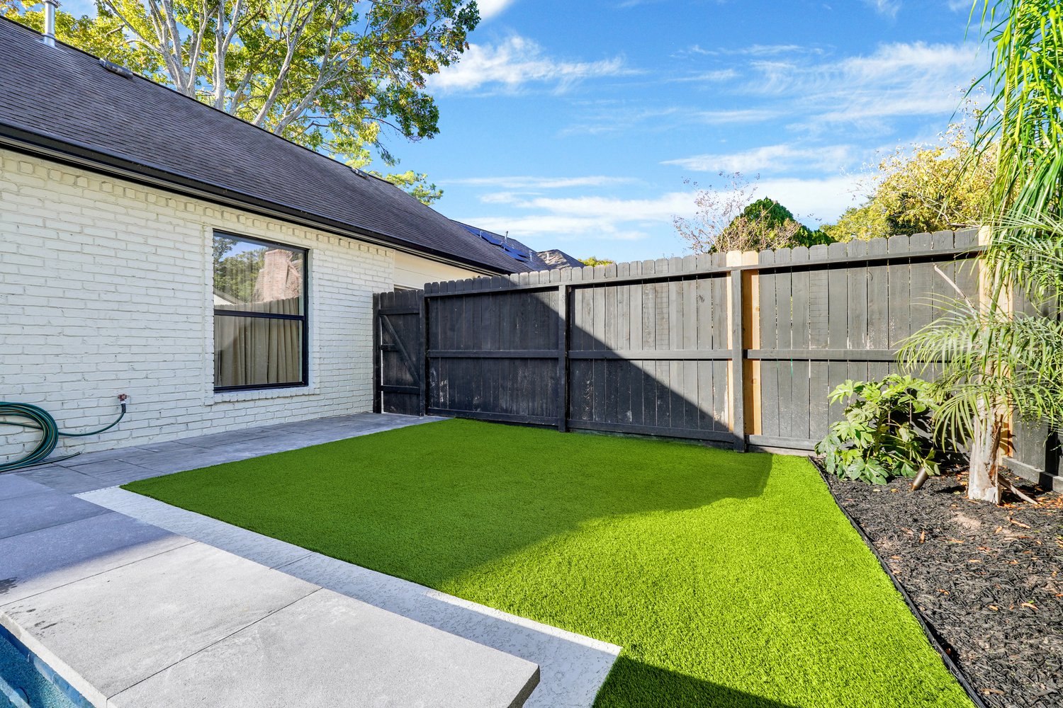 Orion-Turf-And-Landscape_Houston-Artificial-Grass_Houston-Landscape-215