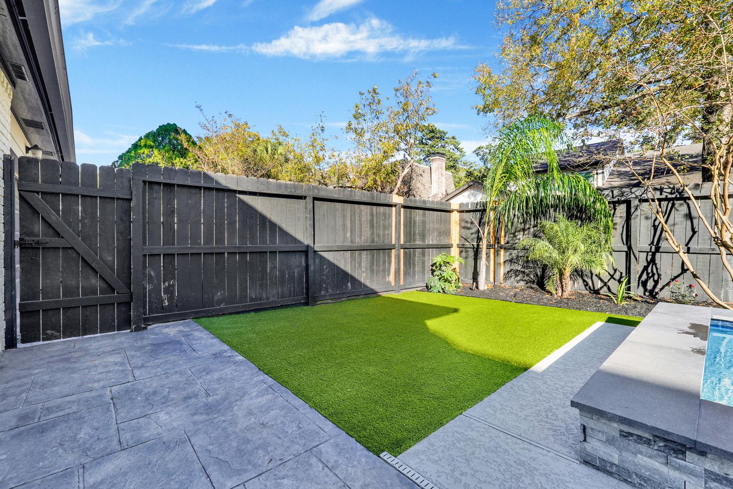 Orion-Turf-And-Landscape_Houston-Artificial-Grass_Houston-Landscape-218