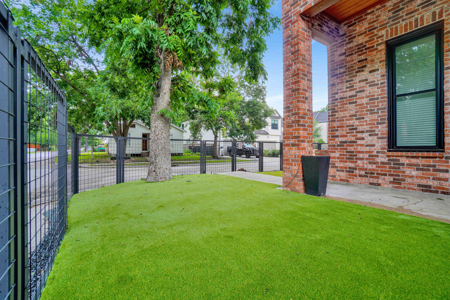 Orion-Turf-And-Landscape_Houston-Artificial-Grass_Houston-Landscape-62