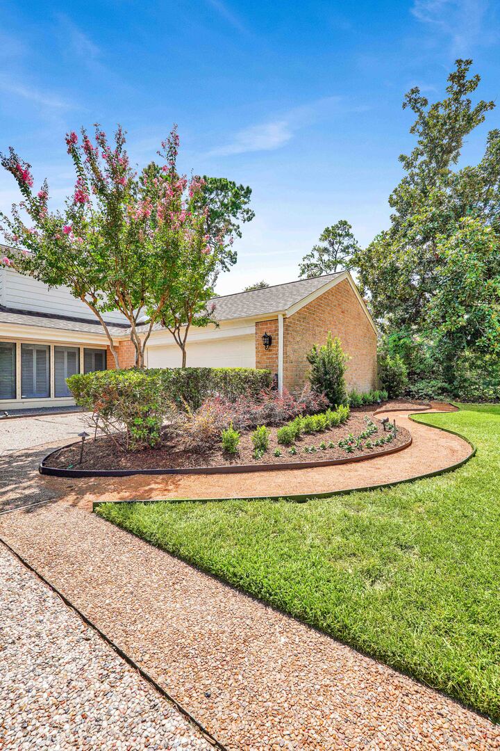 Orion-Turf-And-Landscape_Houston-Artificial-Grass_Houston-Landscape-88