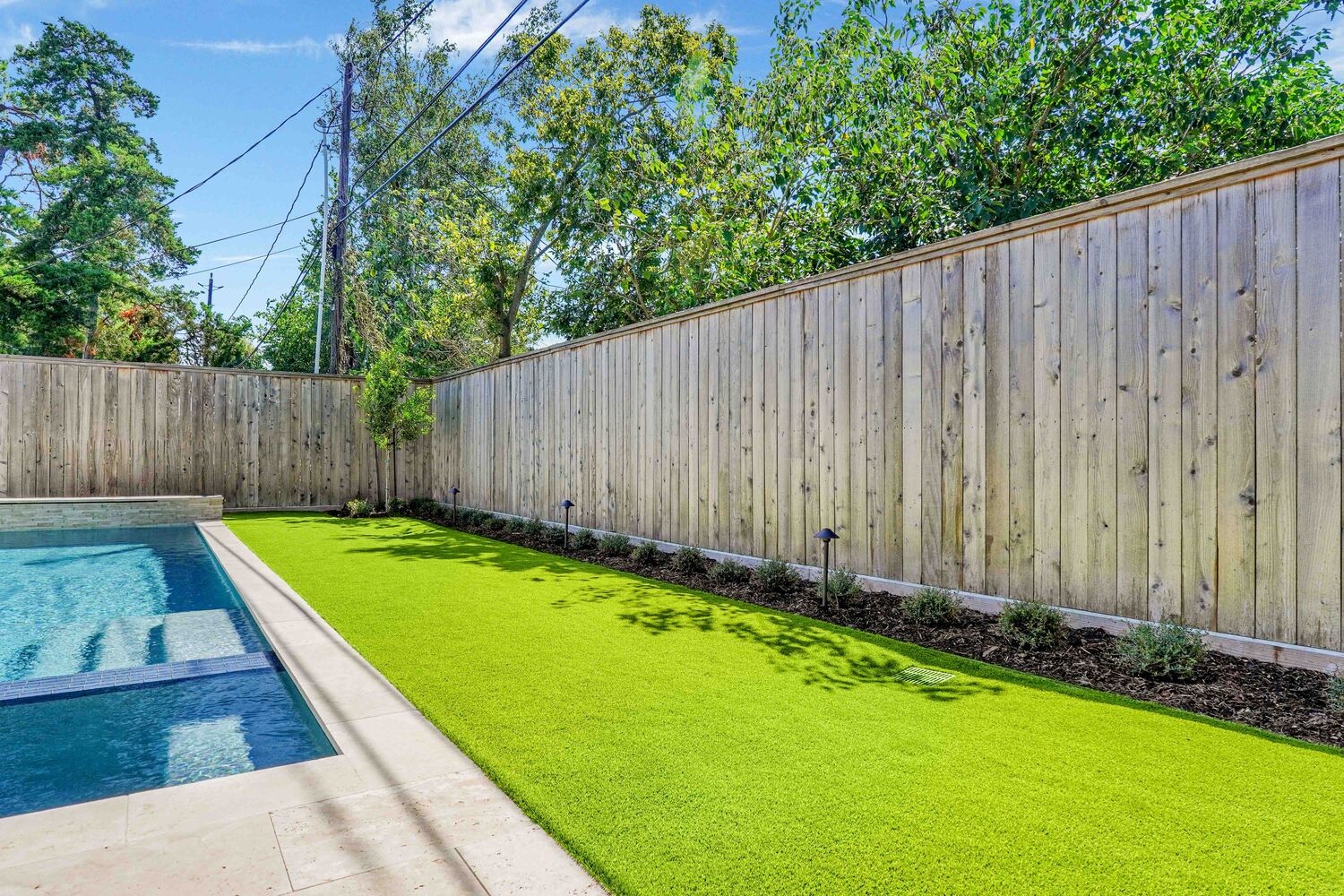 Orion-Turf-And-Landscape_Houston-Artificial-Grass_Houston-Landscape-91