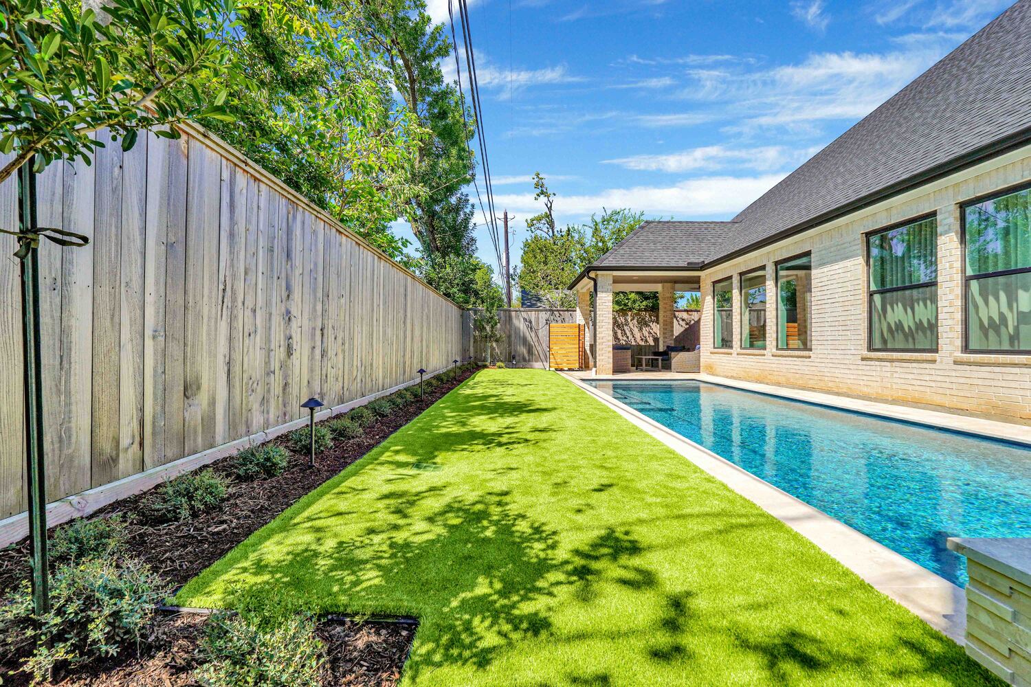 Orion-Turf-And-Landscape_Houston-Artificial-Grass_Houston-Landscape-93