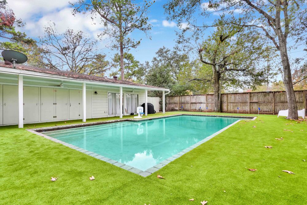 Orion-Turf-And-Landscape_twin-Circle-artificial-grass-2