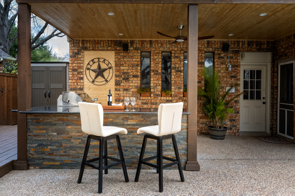 Texas Outdoor Kitchen - Orion Turf and Landscape
