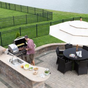 Orion-Turf-and-Landscape_outdoor-kitchen-3
