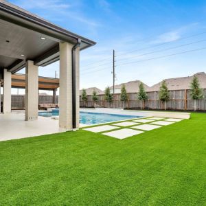 Artficial-turf--landscape-100010