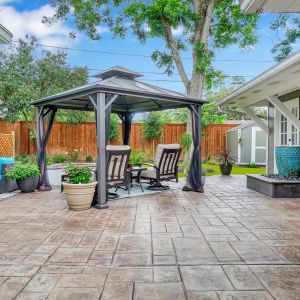Orion-Turf-And-Landscape_Houston-Artificial-Grass_Houston-Pergolas_3