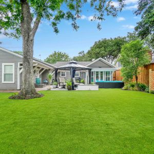 Orion-Turf-And-Landscape_Houston-Artificial-Grass_Houston-Pergolas_2