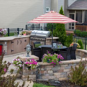Orion-Turf-and-Landscape_outdoor-kitchen-1