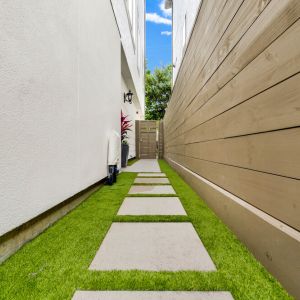 Artficial-turf--landscape-100018