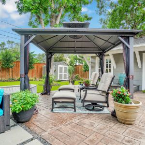 Orion-Turf-And-Landscape_Houston-Artificial-Grass_Houston-Pergolas_1