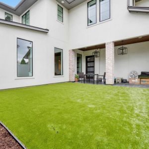 Artficial-turf--landscape-100042