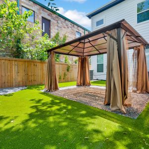 Orion-Turf-and-Landscape-Houston-Pegolas-8