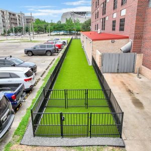 Artficial-turf--landscape-100002