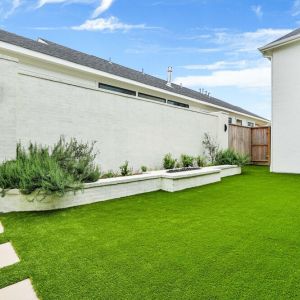 Artficial-turf--landscape-100012